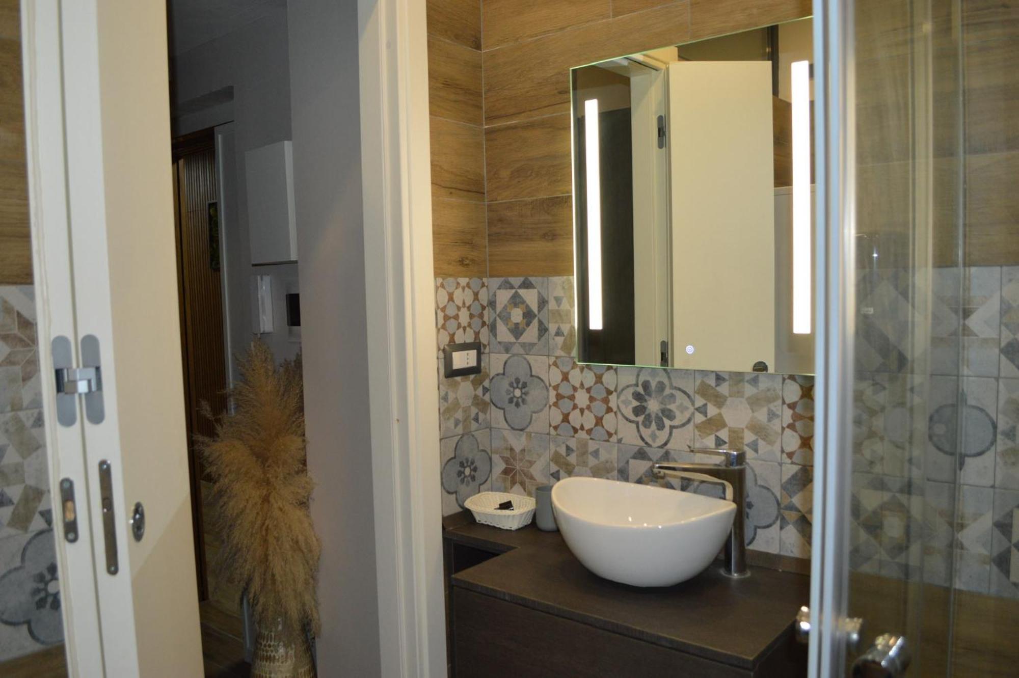 Bed & Breakfast Famalu Naples